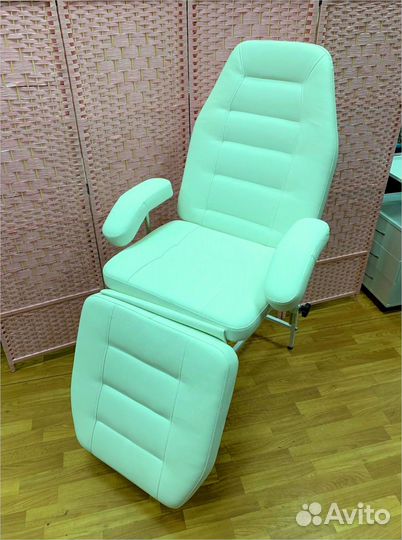 Косметологическое кресло