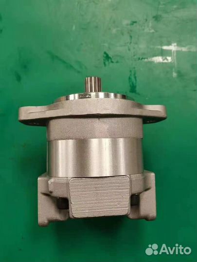 Насос гидравлический для Komatsu D455 Владивосток