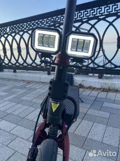 Электросамокат Kugookirin G1