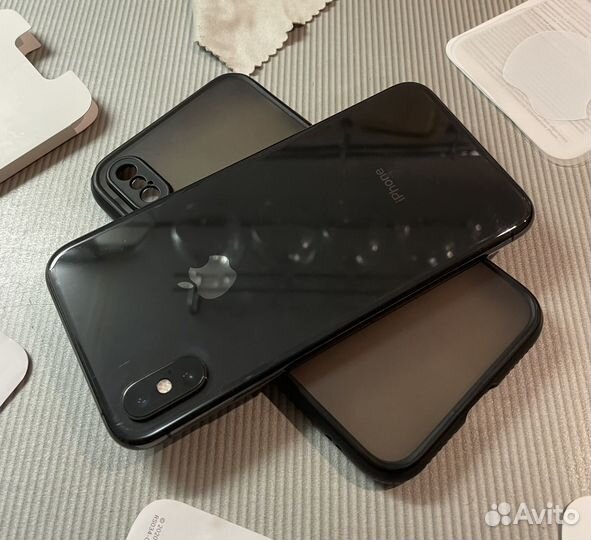 iPhone Xs, 64 ГБ
