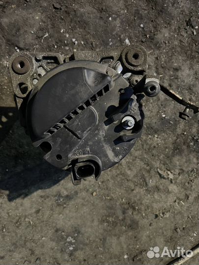 Генератор Skoda Fabia 2 Roomster двигатель 1.2