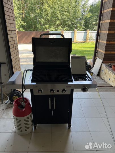 Газовый гриль Char-Broil