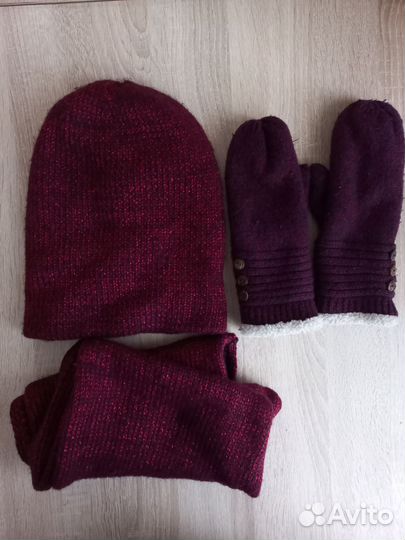 Шапка с варежками