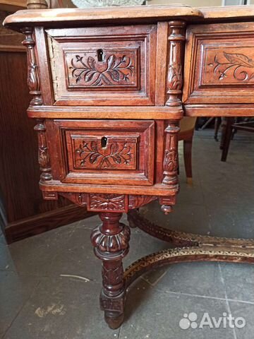 Старинный стол середина XIX века