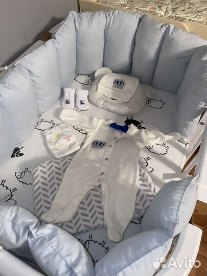 Детская кроватка