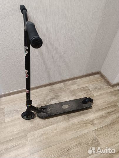 Трюковой самокат tech team