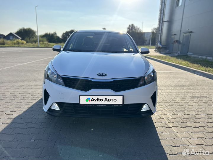 Kia Rio 1.6 AT, 2021, 67 890 км