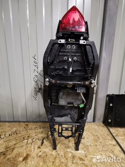 Honda cb1000r подрамник бугель