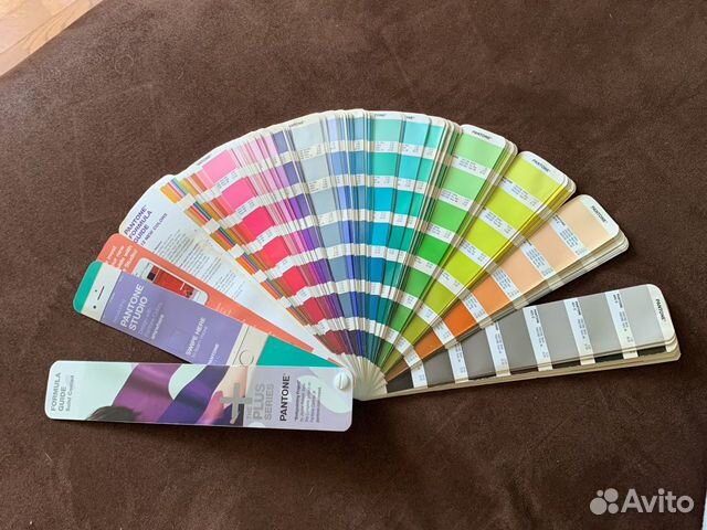 Цветовой справочник веер Pantone купить в Москве | Товары для дома и ...