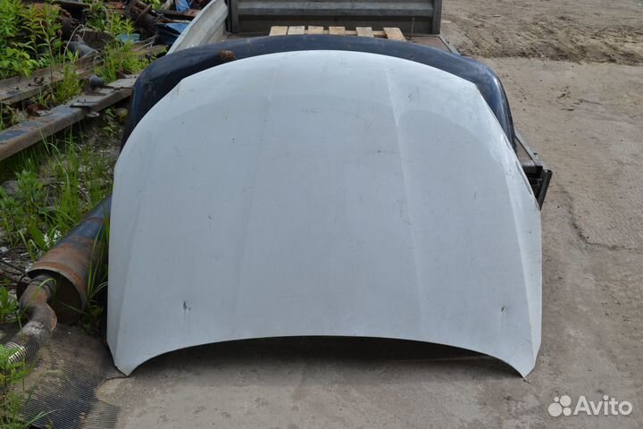 Капот Volkswagen Passat CC 2008-2012