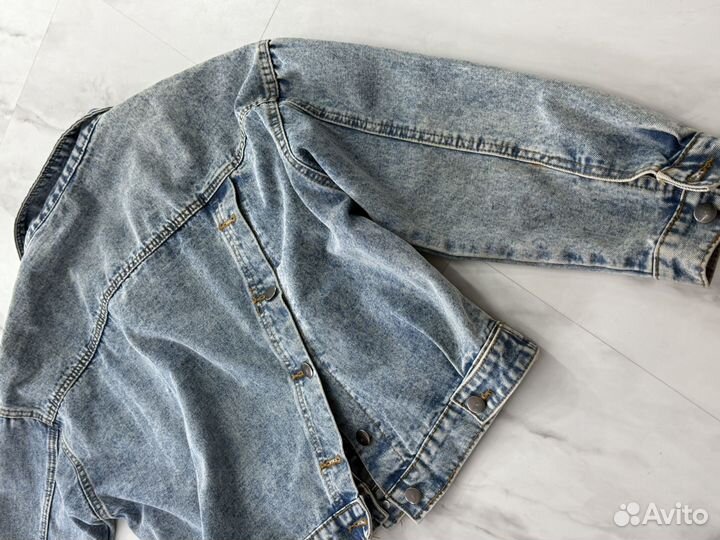 Джинсовая куртка 44-46