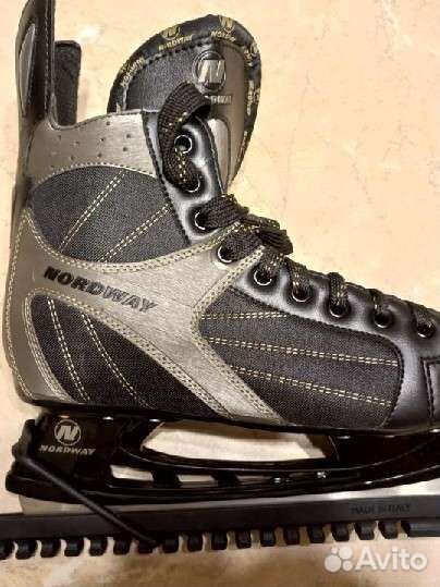 Хоккейная форма новая, клюшка правая, коньки 44