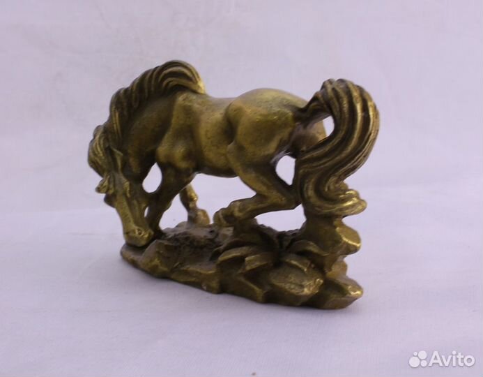 Лошадь - Китайская статуэтка из Бронзы, RU* 66-3