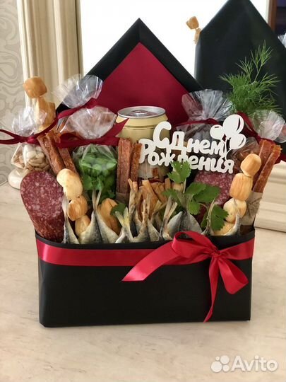 Мужские съедобные подарки букеты