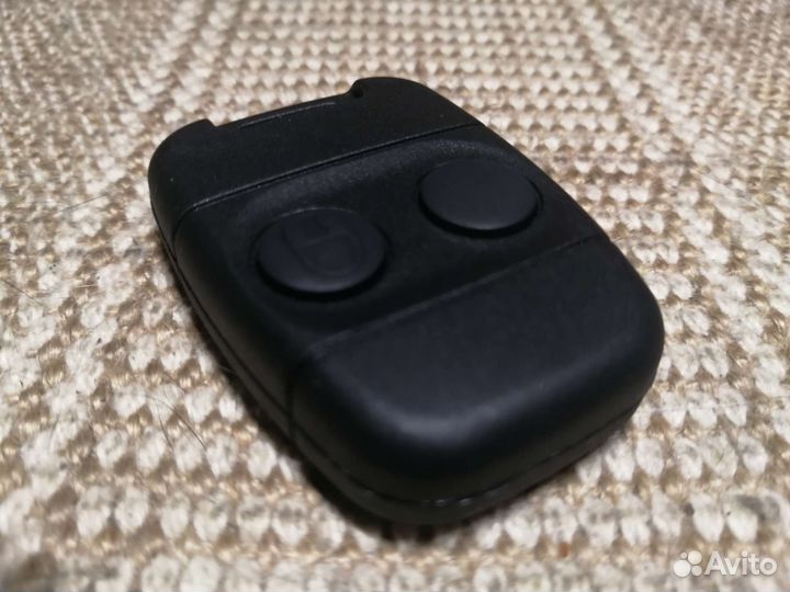 Land Rover Lucas 17TN KEY 53873753D брелок 2 кнопк