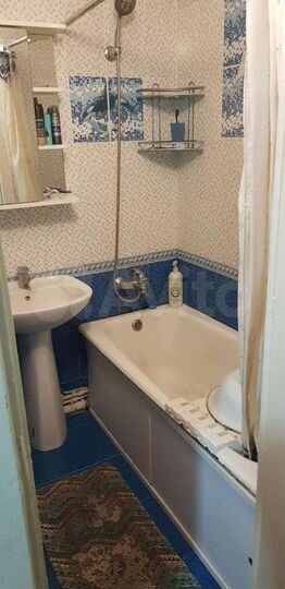 4-к. квартира, 61 м², 1/5 эт.