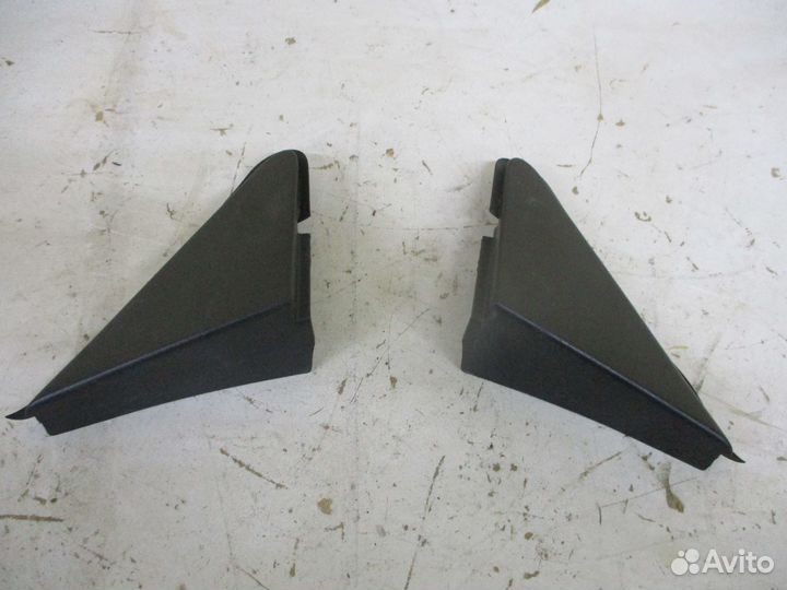 Накладка зеркала наружная Форд Фьюжн 2008г