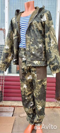 Демисезонные костюмы 