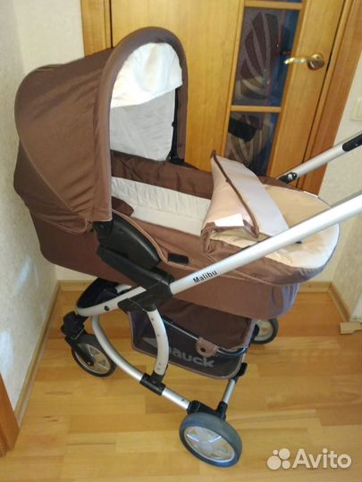 Универсальная коляска Hauck Malibu (3 в 1)