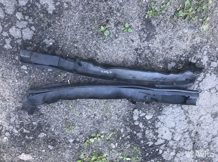 Infiniti g25 g35 g37 накладка крыла вставка