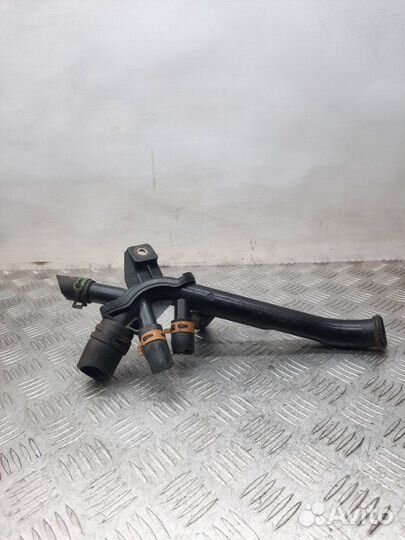 Трубка охлаждающей жидкости пластиковая Renault