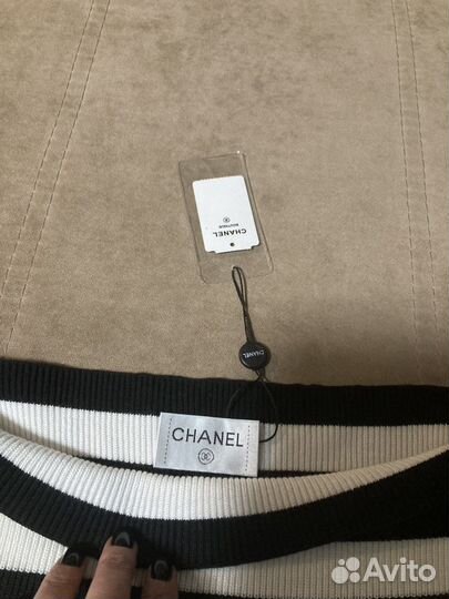 Топ Chanel