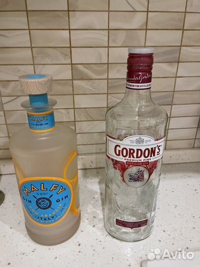 Коробки и бутылки пустые от виски+Macallan