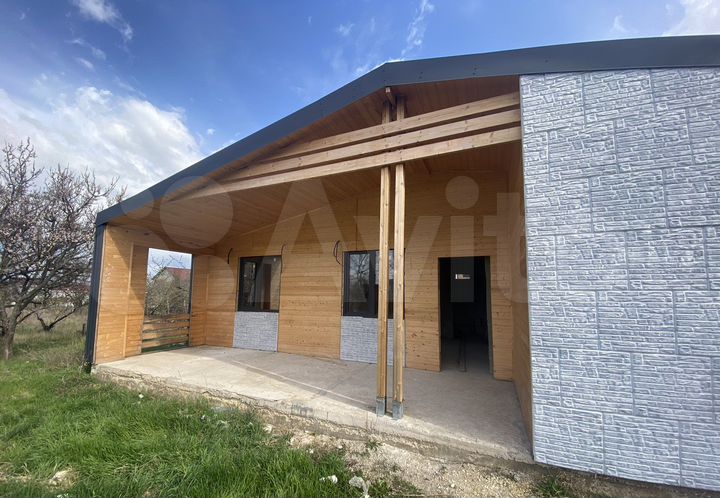 Дом 113 м² на участке 6 сот.