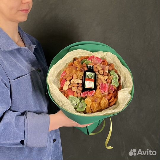 Букет из сухофруктов