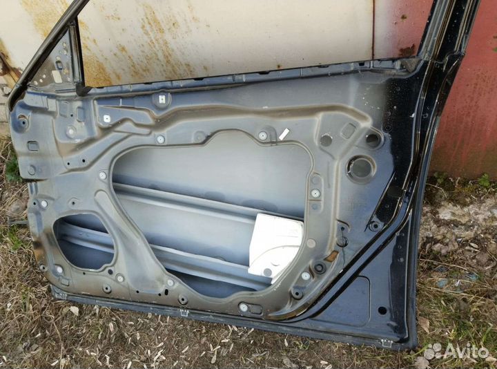 Дверь mazda 6