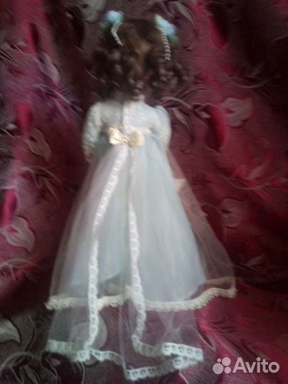 Кукла фарфоровая Ремеко