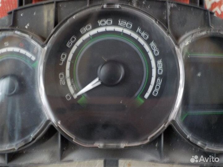 Щиток приборов LADA X-Ray 21129 2016