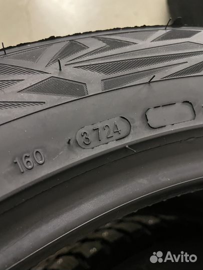 Ikon Tyres Autograph Ice 9 SUV 255/55 R18 109T