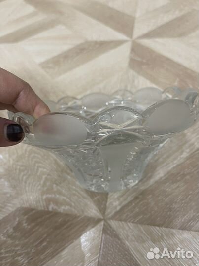 Хрустальная конфетницы