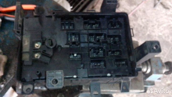 Блок предохранителей lx470 / LC100