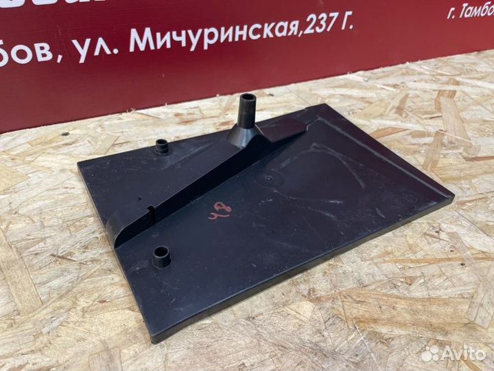 Площадка аккумулятора Renault Duster