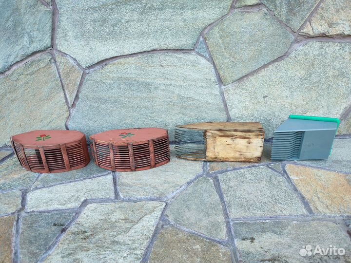 Комбайны, совки ручные для сбора ягод, СССР