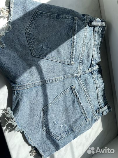 Джинсовые шорты zara 36