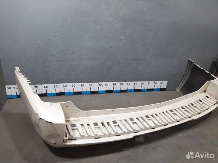 Бампер задний Cadillac Escalade 3