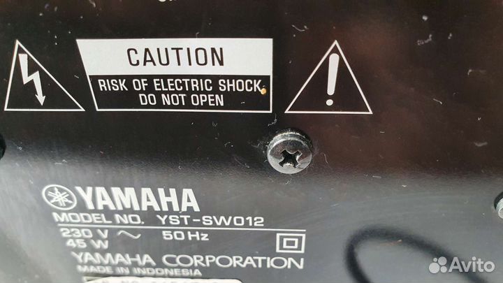 Активный сабвуфер Yamaha YST-SW12