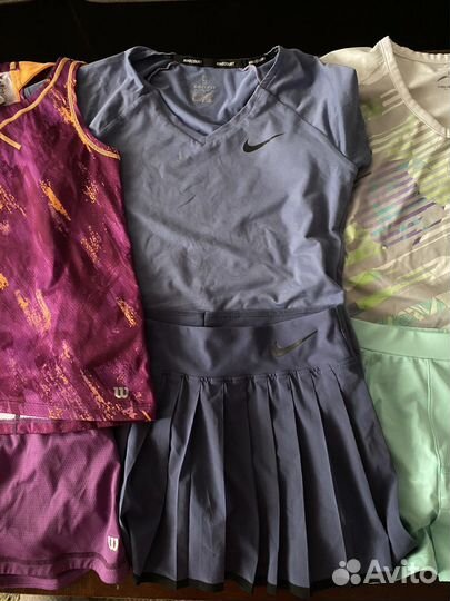 Спортивный костюм для девочки 140 р