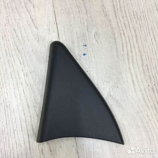 Уголок накладка зеркала внутри салона Renault sand