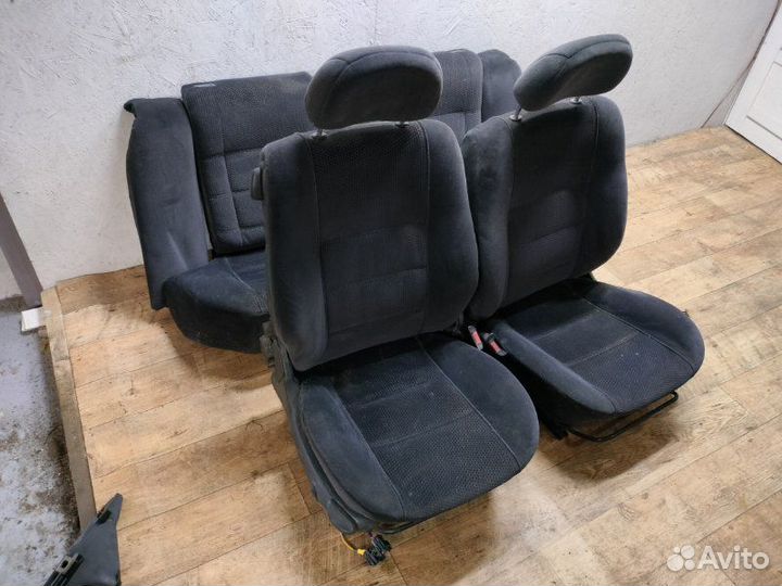 Сиденья (комплект) Opel Omega B X20XEV 1998