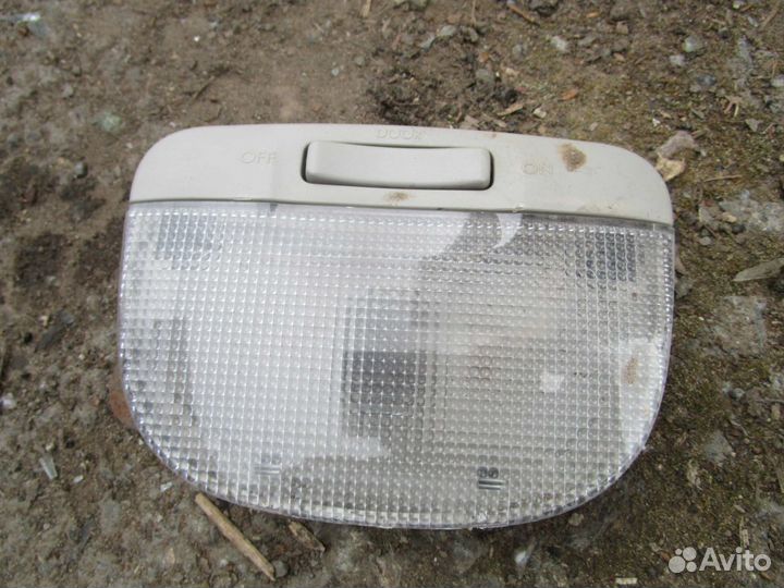 Плафон салонный Subaru Impreza G12