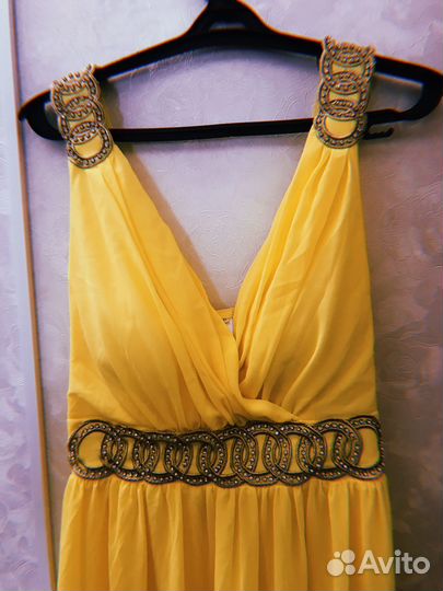 Платье вечернее