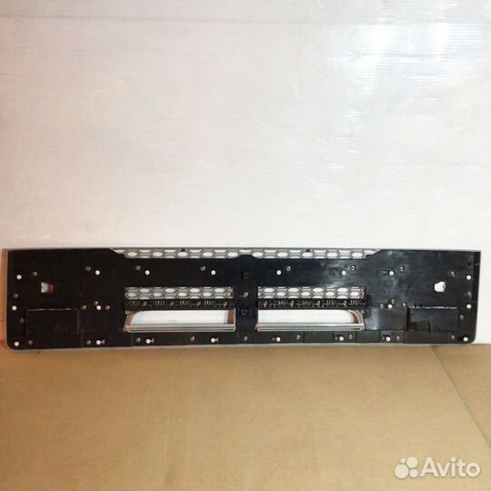 Облицовки передней части кабины Volvo FH-16