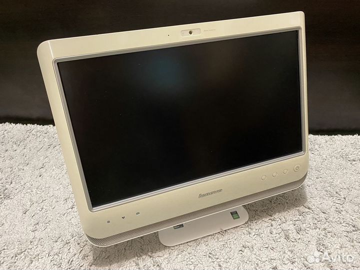 Моноблок Lenovo C200