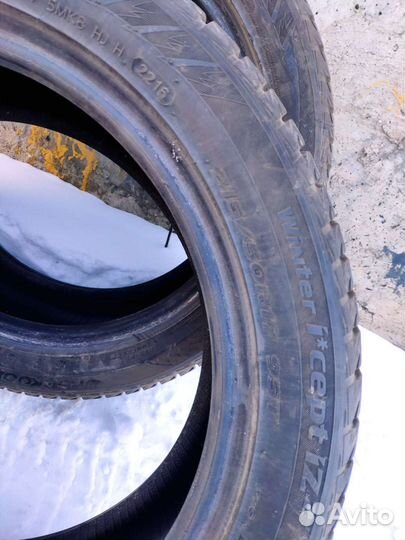 Hankook Winter I'Cept IZ2 215/50 R17 95T