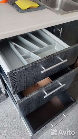 Кухонный гарнитур угловой