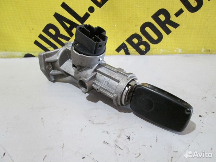 Замок зажигания Пежо Боксер